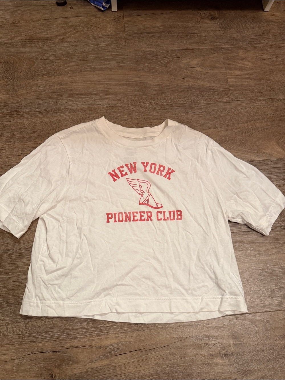 White 'New York Pioneer Club' Graphic Tee - Red Print